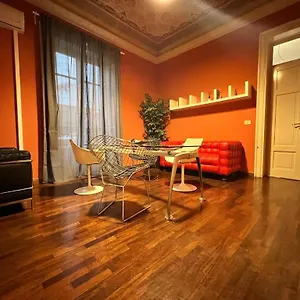  Apartment 38,velasquez Italien